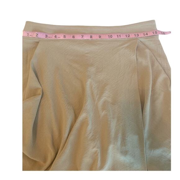 Zara draped  Skirt - dramatic pockets - Picture 9 of 12
